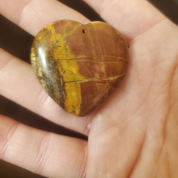 New Hand Carved Picasso Jasper Heart Shaped Pendant. - Picture 11 of 11